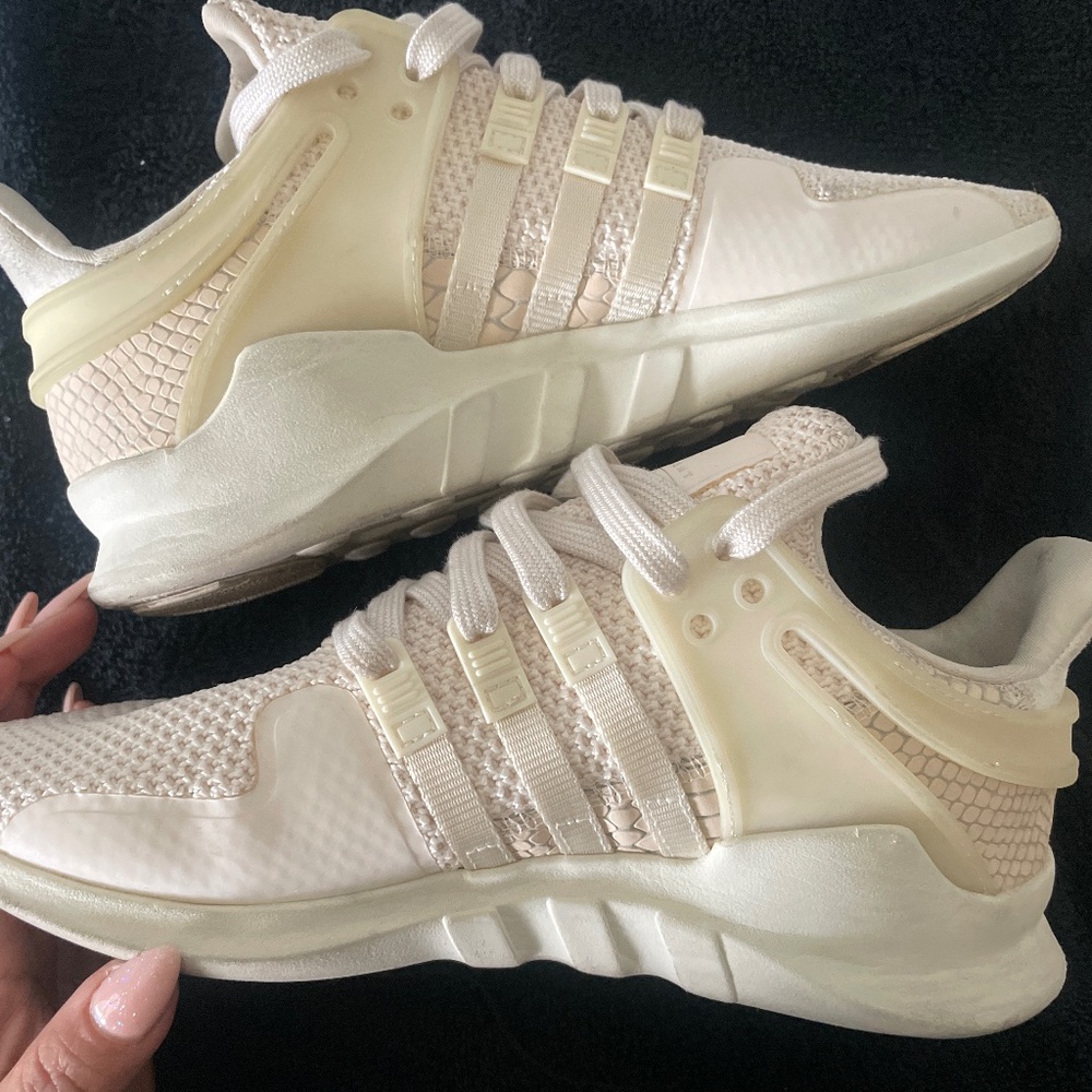 Sneakers Adidas Cream Color - Picture 5 of 6